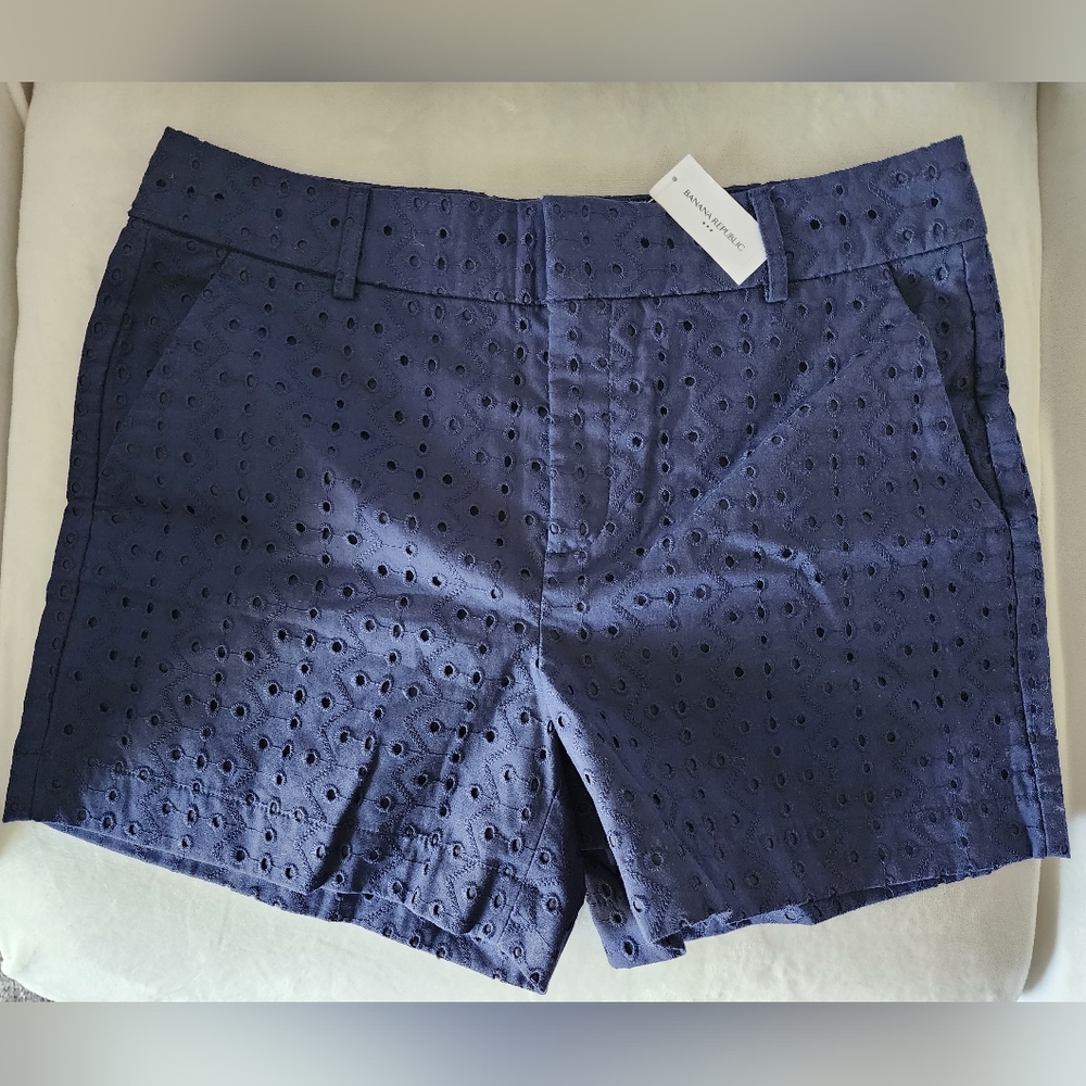 NWT Banana Republic Navy Blue Shorts sz 6